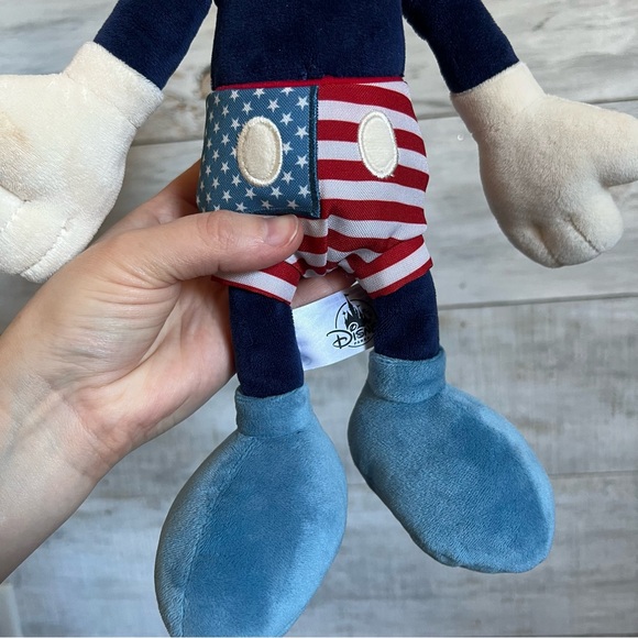 Disney Parks Patriotic Mickey Mouse - Picture 8 of 9